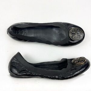 Tory Burch Caroline Black Patent Leather Flats 7 M **FLAWED**
